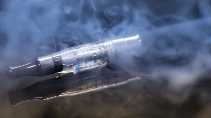 Descubren nueva enfermedad pulmonar causada por el uso de cigarrillos electrónicos