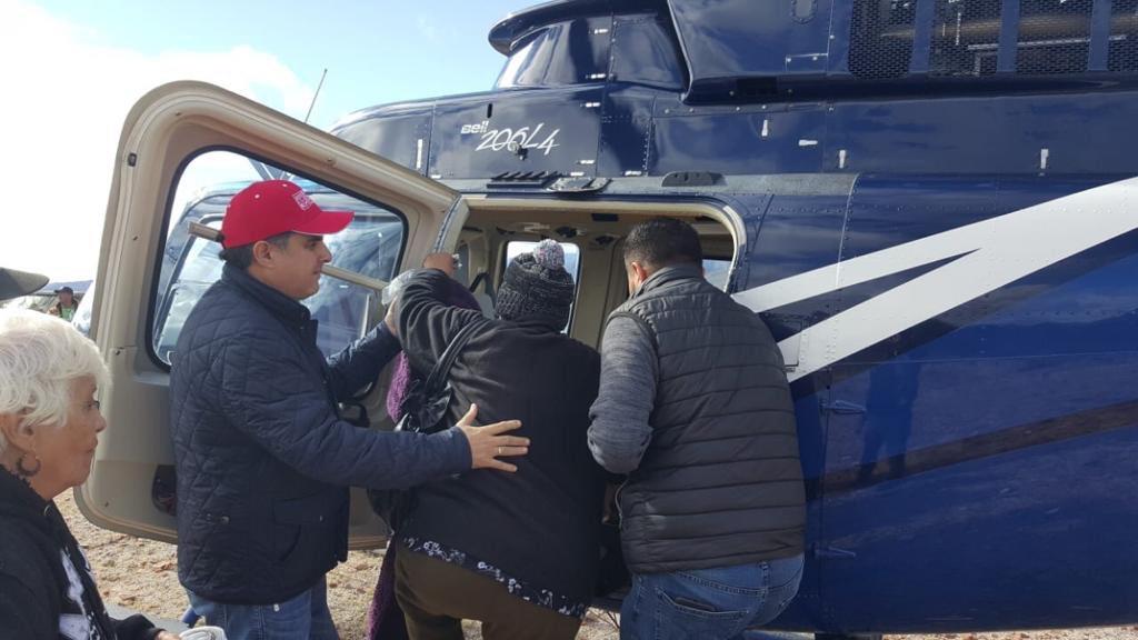 Inicia traslado aéreo de habitantes de zonas cercanas a presa La Angostura