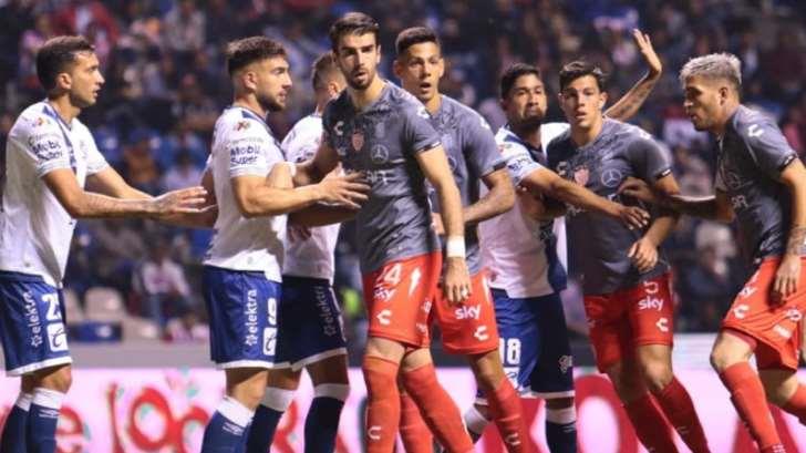 Puebla se va con dignidad; golea 3-0 a Necaxa