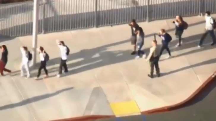 Arrestan a un sospechoso del  tiroteo en escuela de California