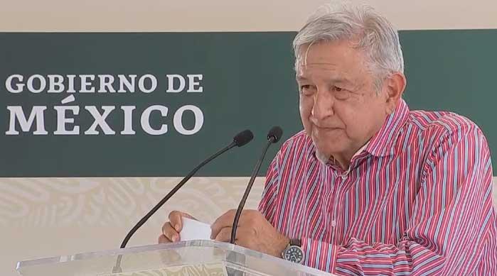 López Obrador se compromete a revisar edad de jubilación en CFE