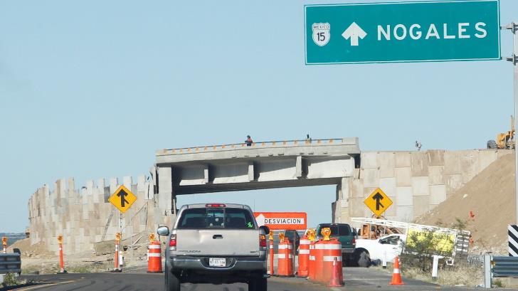 Bloqueos frenan tránsito de ‘paisanos’ en Sonora