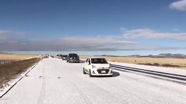 Sigue cierre de vías en Chihuahua y Sonora por nieve