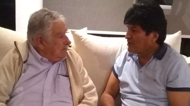 José Mujica visita a Evo Morales en México
