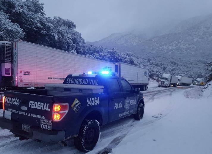 Cierran carretera entre Sonora y Chihuahua por nevada