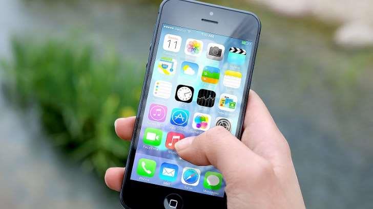 Cómo bloquear llamadas de números desconocidos en tu iPhone