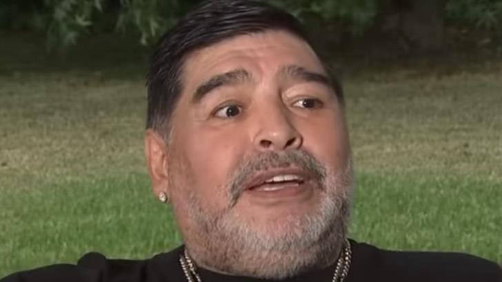 Maradona dice que se lo llevaron los Ovnis