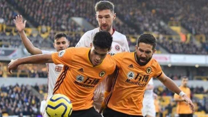 Raúl Jiménez asiste y los Wolves evitan derrota