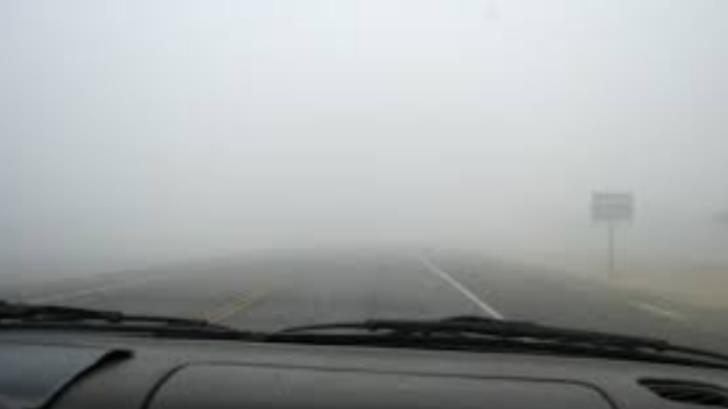 Alertan a conductores; carretera Navojoa-Álamos amanece con neblina