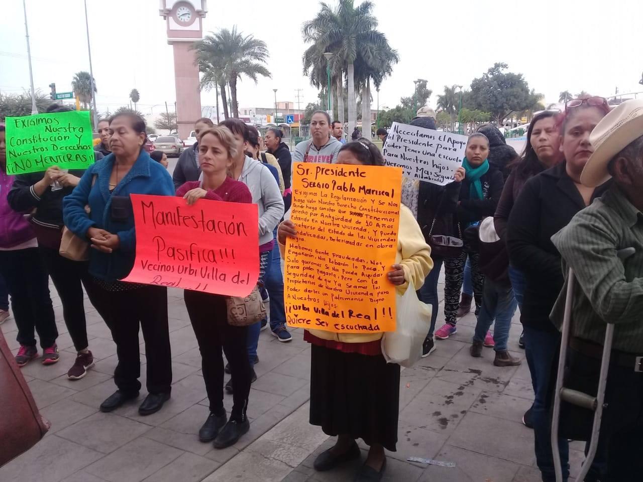 Con manifestación, exigen alumbrado público y seguridad en Obregón