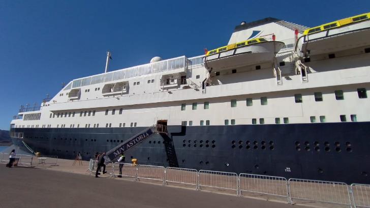 Crucero Astoria arriba a Guaymas por segunda ocasión