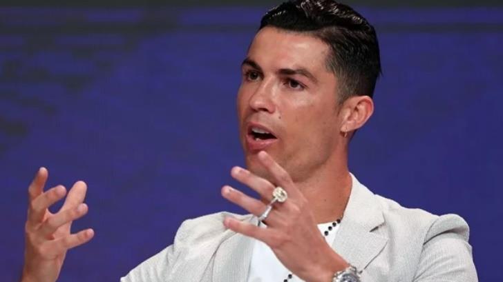 Cristiano Ronaldo presume el reloj más caro del mundo