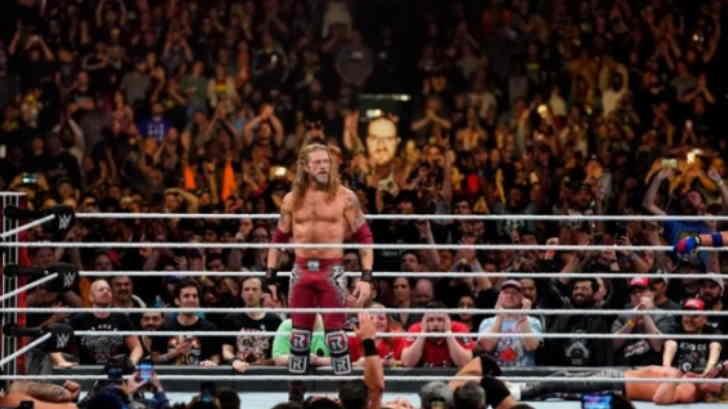 Edge regresa a WWE en el Royal Rumble