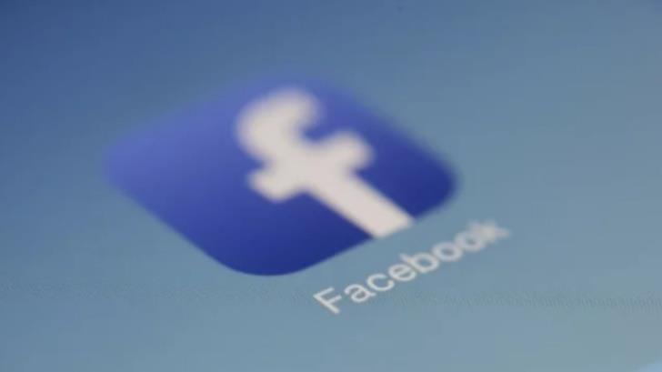 Acepta Facebook que políticos paguen a influencers por mensajes
