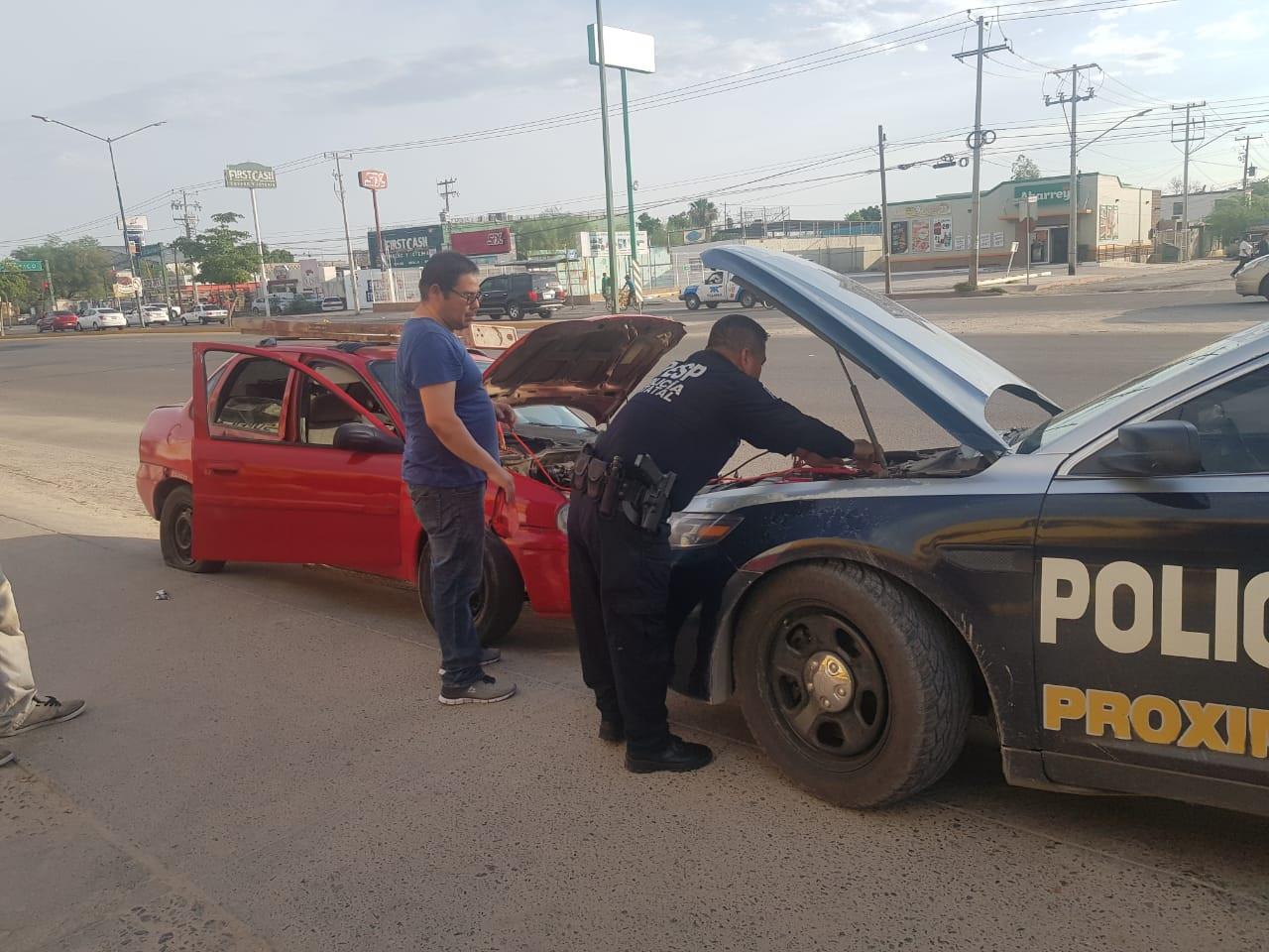 Policías con lado ‘humano’