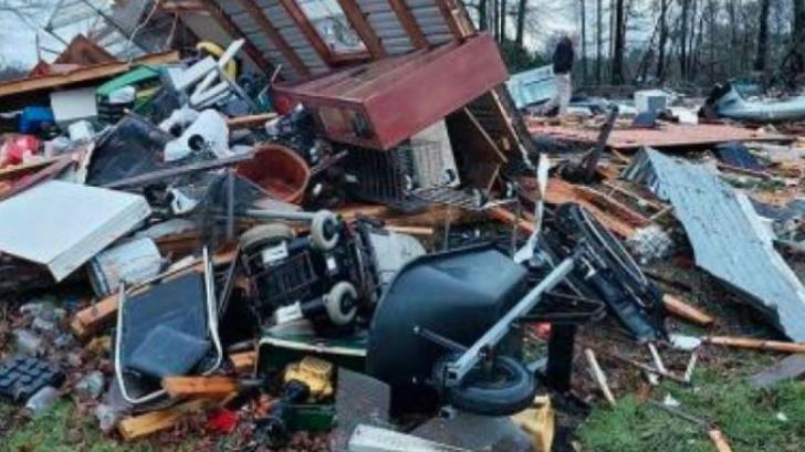 Mueren 11 personas por fuertes tormentas en EU