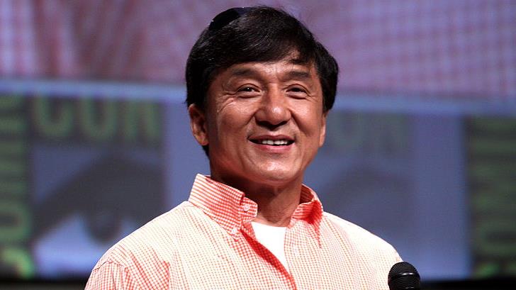 Jackie Chan no está contagiado de Coronavirus
