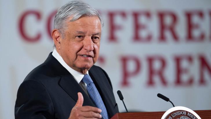 Apoyos a comerciantes, por 25 mil mdp, promete López Obrador