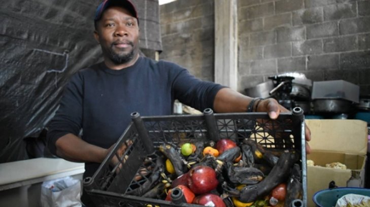 Banco de alimentos envía comida echada a perder a migrantes