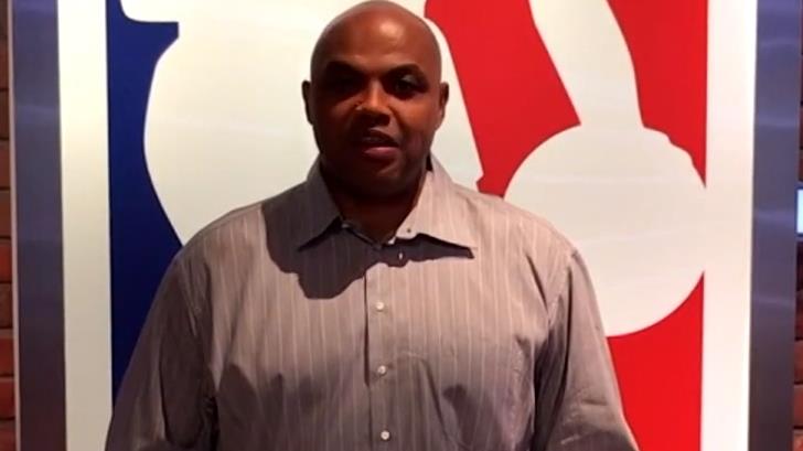 “Venderé mi trofeo de MVP para construir casas”: Charles Barkley