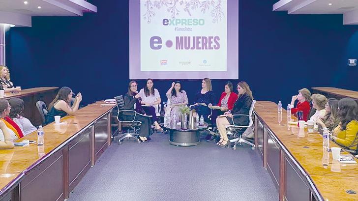 Realizan conversatorio ‘De mujeres para mujeres’