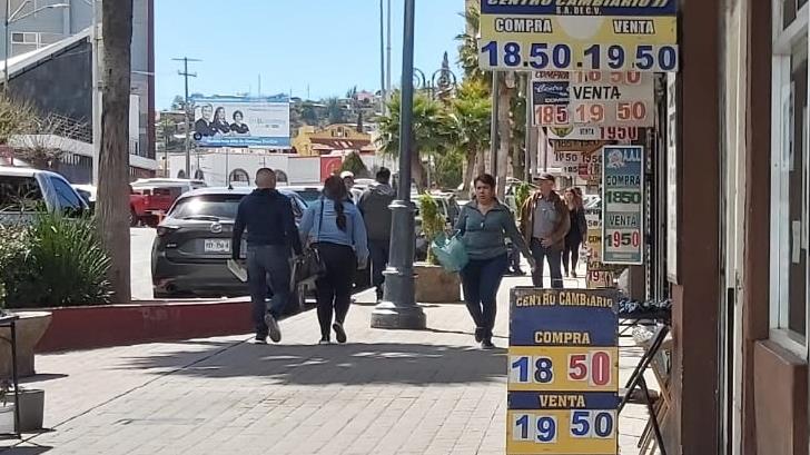 Oficinas públicas, comercios y bancos registraron poca actividad en Nogales