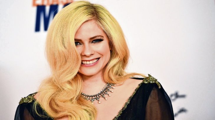 Avril Lavigne lanzará sencillo