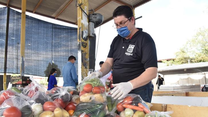 Locatarios del Mercado Madero donan 5 toneladas de víveres para familias vulnerables