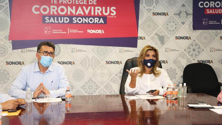 Gobernadora reconoce a personal médico, de enfermería y administrativo del sector salud