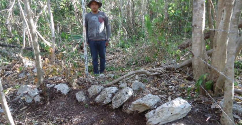 Descubren aldea maya posclásica en Mahahual, Quintana Roo