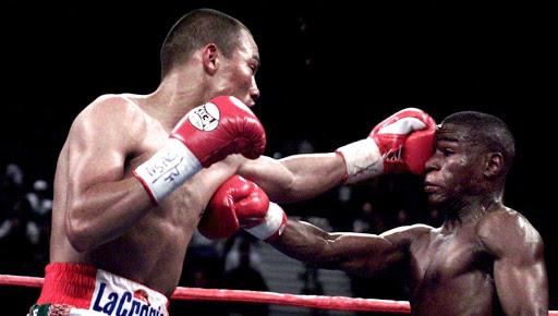 Se cumplen 18 años de la polémica pelea José Luis Castillo - Mayweather Jr.