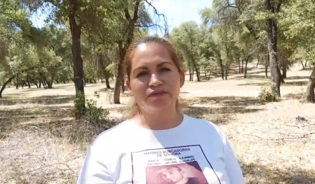 VIDEO-Madres Buscadoras encuentran restos humanos en Nogales