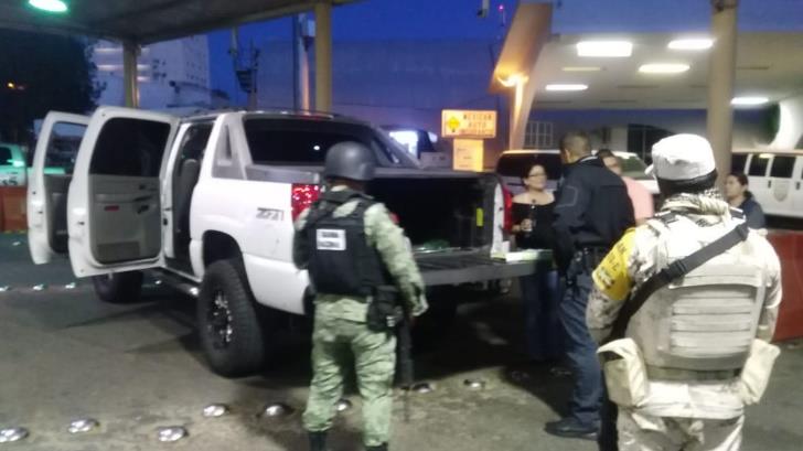 Decomisan cartuchos, armas y autos en Nogales