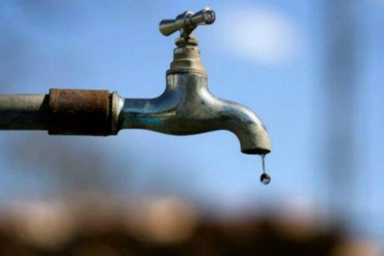 Reportan en redes sociales falta de agua en colonias del sur de Hermosillo