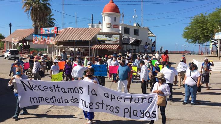 Queremos las playas abiertas manifiestan en Bahía de Kino