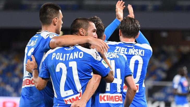 Sin ‘Chucky’ Lozano, el Napoli avanza a la final de Copa