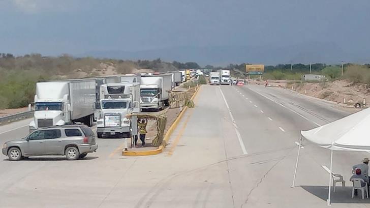 Yaquis levantan bloqueo carretero de Vícam
