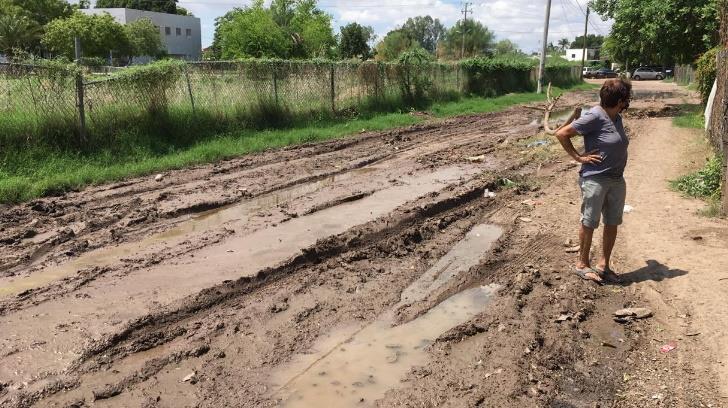 No tenemos ni una calle buena, denuncian vecinos de la colonia Hidalgo en Navojoa