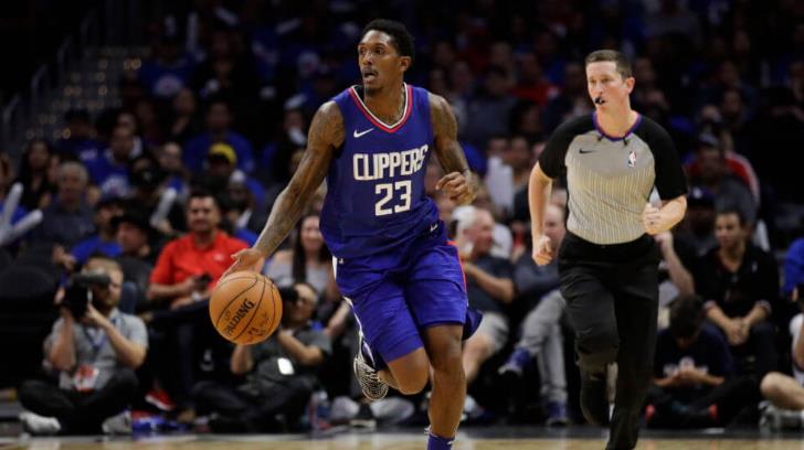 Lou Williams en cuarentena por parrandero