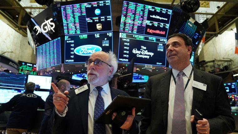 Abre Wall Street casi estático ante incertidumbre de rescate