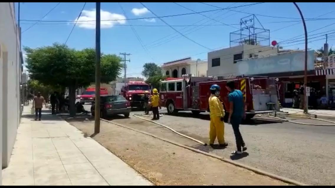 Bomberos rescatan panadería en Navojoa