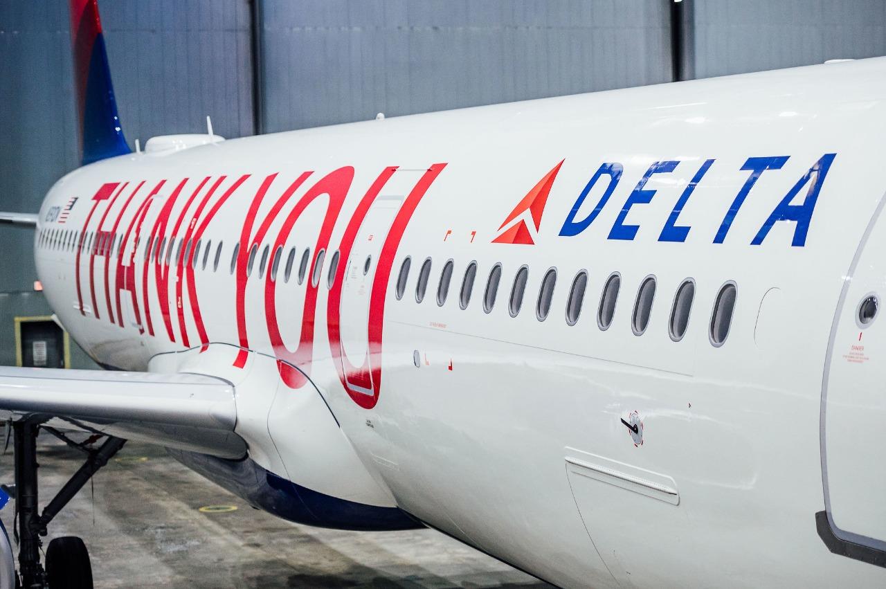 Delta reducirá sus vuelos por la pandemia