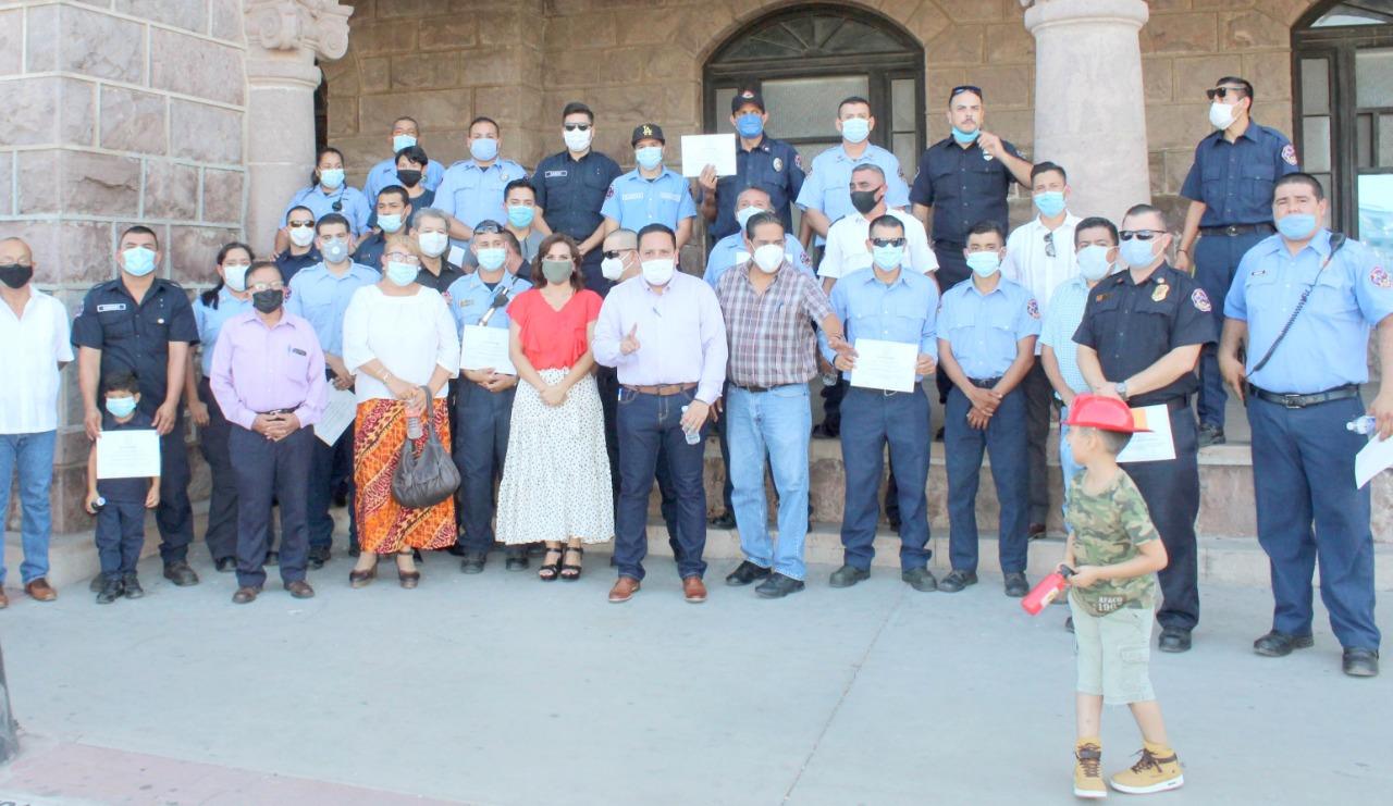 Bomberos de Guaymas tienen dos celebraciones