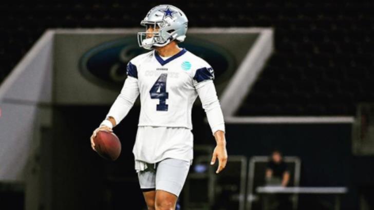 Dak Prescott elogia el trabajo del mexicano Isaac Alarcón