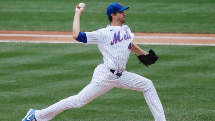 Toca turno a deGrom