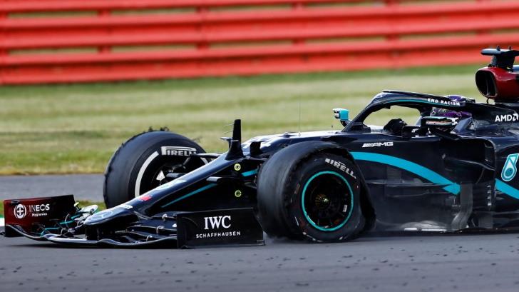 Lewis Hamilton gana el GP de Gran Bretaña con tres neumáticos