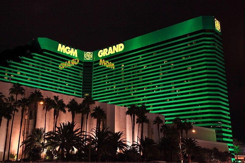 IAC pone sus fichas en MGM Resorts