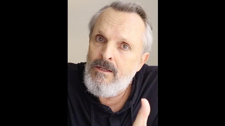 VIDEO | Tengo asma y la mascarilla me crea problemas: Miguel Bosé