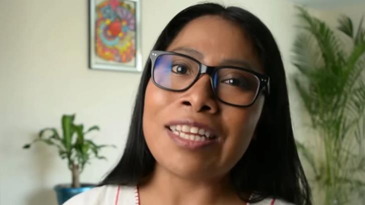 VIDEO | Yalitza Aparicio presume sus dones como youtuber