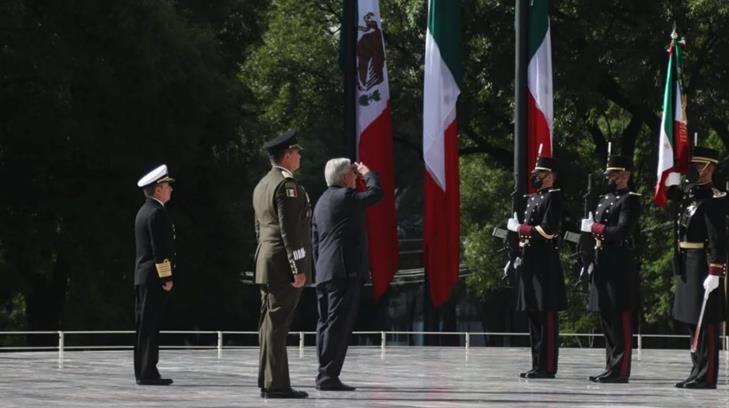 AMLO encabeza ceremonia por aniversario 173 de los Niños Héroes